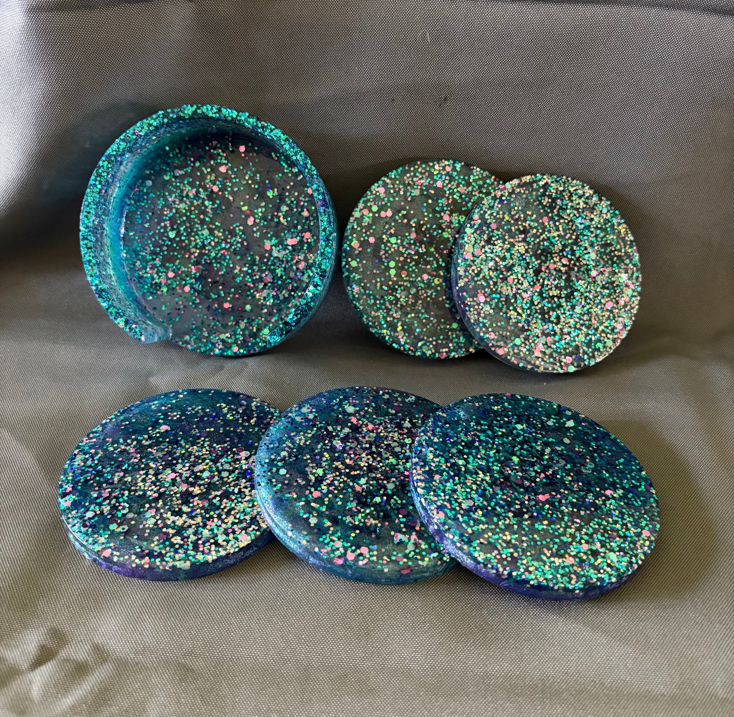 5 Piece Circle Coaster Set with holder